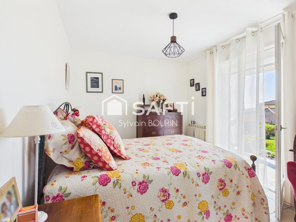 � vendre  Maison Reyrieux (01600)