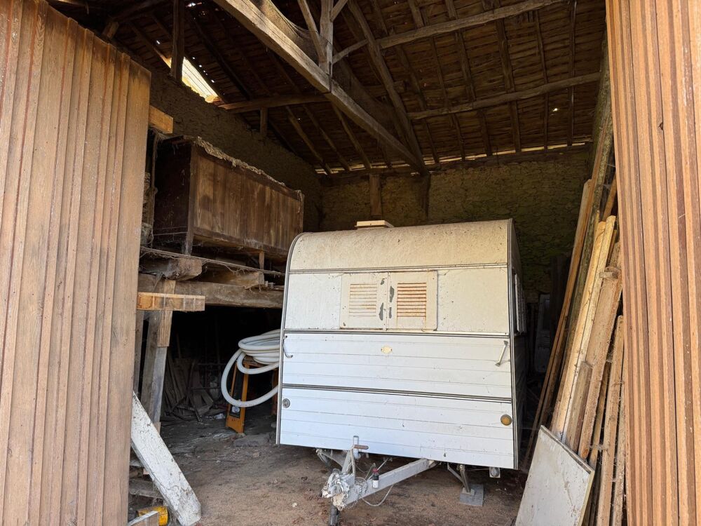 Grange pour stockage et ou atelier