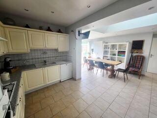  Maison  vendre 5 pices 134 m