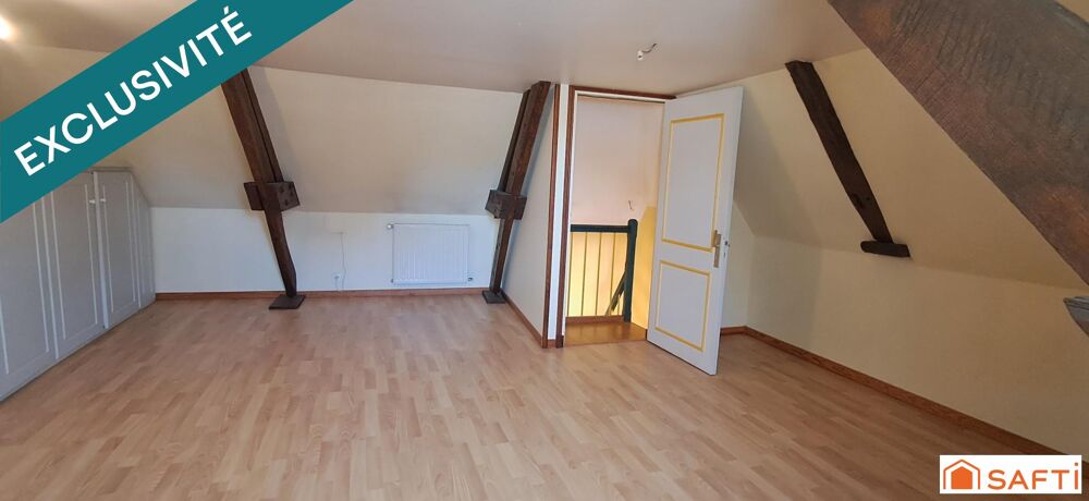 Vente Maison maison de ville 5 chambres cour fermée Carrouges