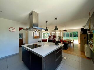  Maison  vendre 7 pices 157 m