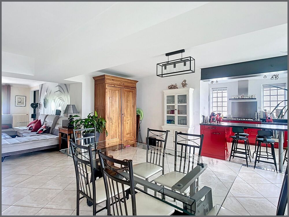 Vente Maison Maison avec plusieurs garages, proche gare, parfaitement rénovée Saint-pierre-des-corps