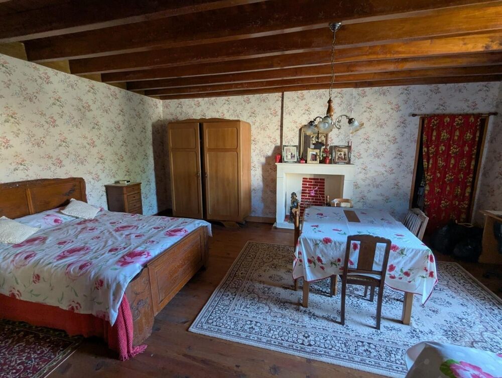 Vente Maison GRANDE MAISON A RÉNOVER AVEC JARDIN - ENVIRONNEMENT CALME Mauze-sur-le-mignon