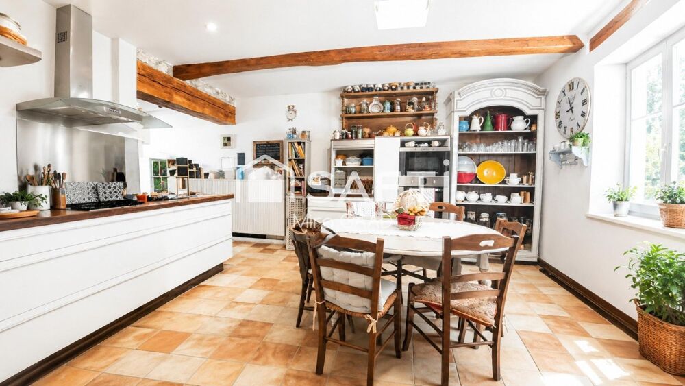 Maison de ville rénovée avec du cachet ,négociable