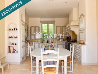  Maison  vendre 11 pices 400 m