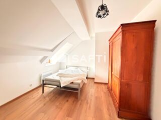  Appartement à louer 4 pièces 84 m²