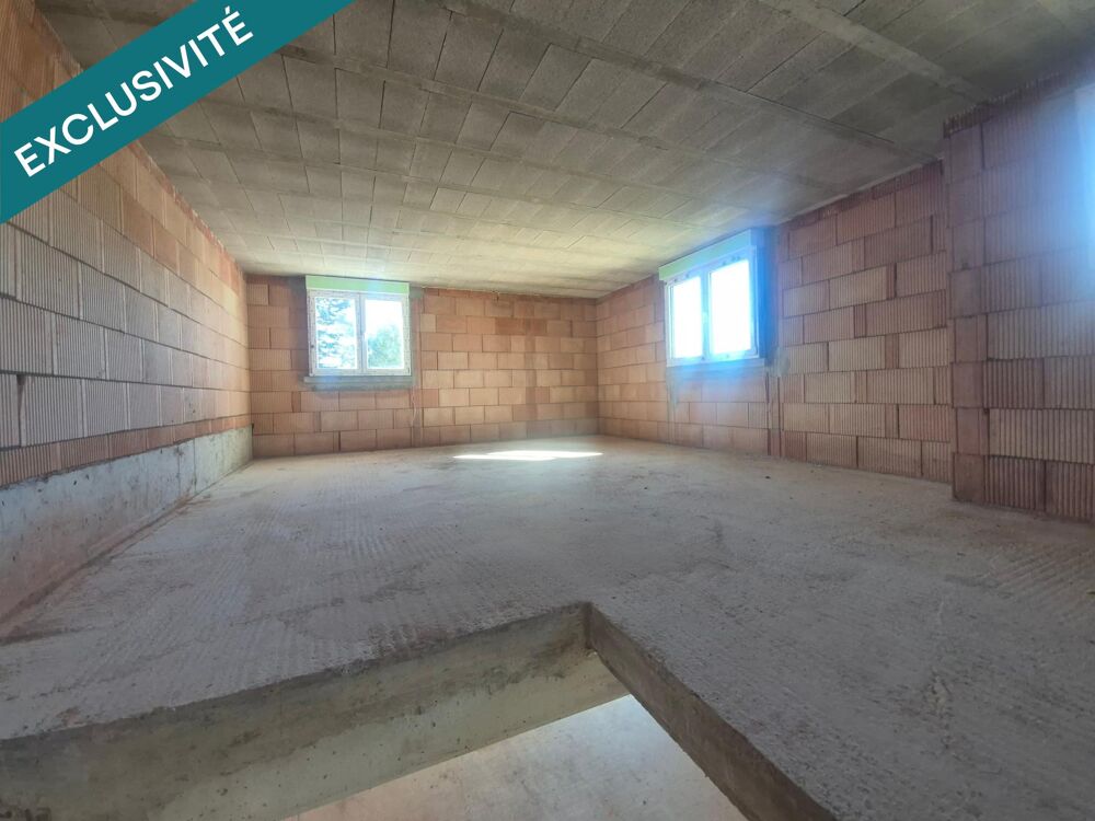 Vente Maison À Diefmatten, donnez vie à votre projet dans cette maison neuve hors d'eau / hors d'air avec garage, offrant un beau potentiel d Diefmatten