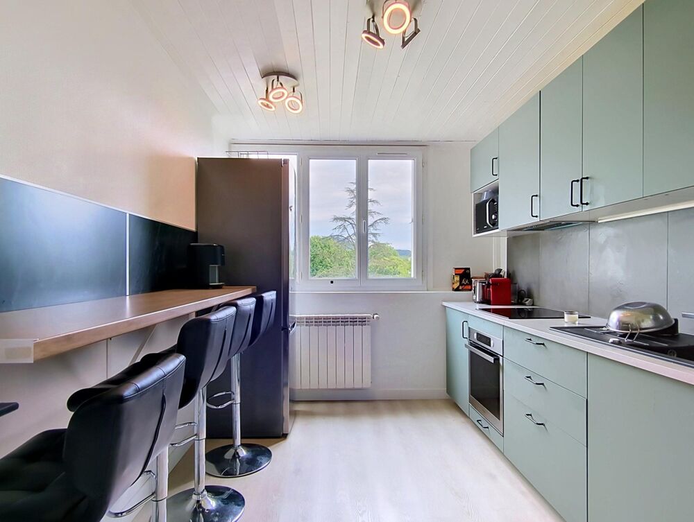 Vente Appartement Appartement 4 pièces 77m² - Balcon - Cellier - Parking Saint-martin-d'heres