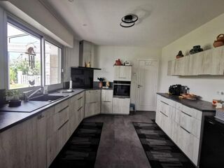  Maison � vendre 6 pi�ces 140 m�