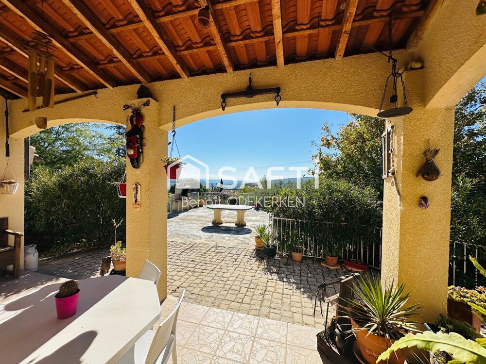 Vente Maison Maison, quatre chambres et jolie vue sur les collines Cruis