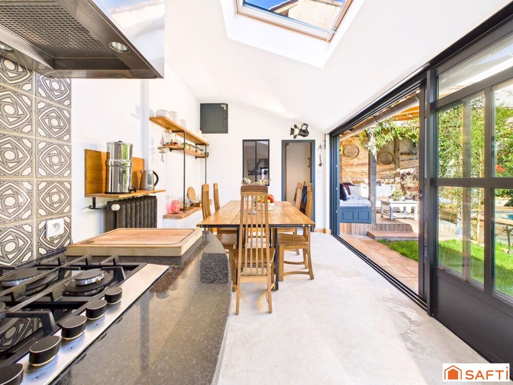Vente Maison Magnifique Maison de Ville T6 195m2 avec Local professionnel, jardin et piscine!!! Labege