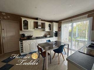  Maison � vendre 7 pi�ces 177 m�