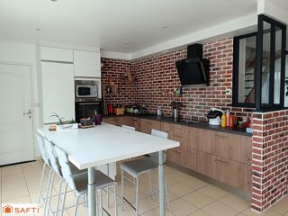  Maison � vendre 7 pi�ces 177 m�