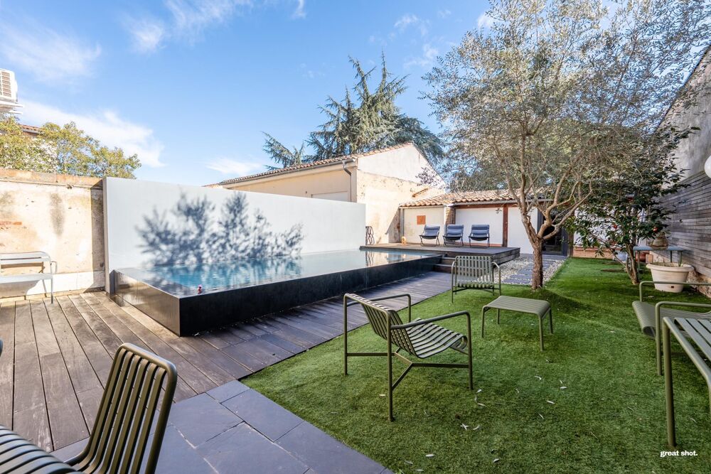 Maison 169 m² avec piscine à débordement et dépendance