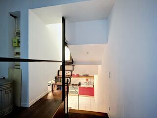 Vente Appartement F4 - 82.75 m2  Rue Simart  Métro Marcadet - 560 000 € Paris 18