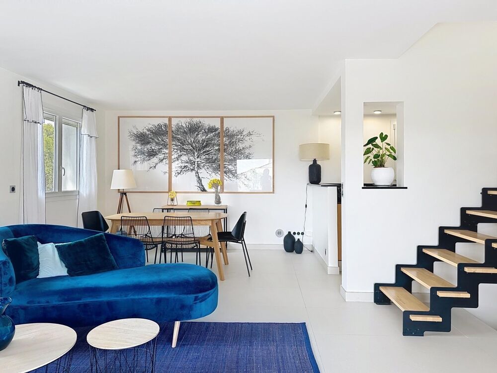 Vente Maison Villa rénovée avec piscine à débordement - Quartier recherché - 5 min du port et des commerces Bandol