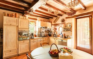  Maison à vendre 15 + pièces 471 m²