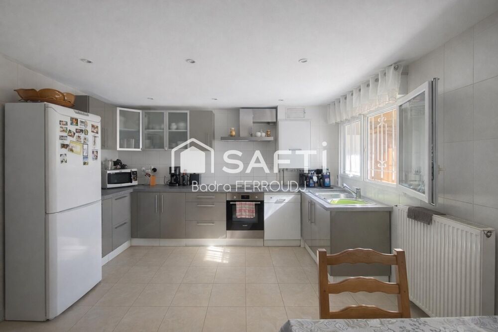 Vente Maison Maison familiale à proximité des transports. Les pavillons-sous-bois