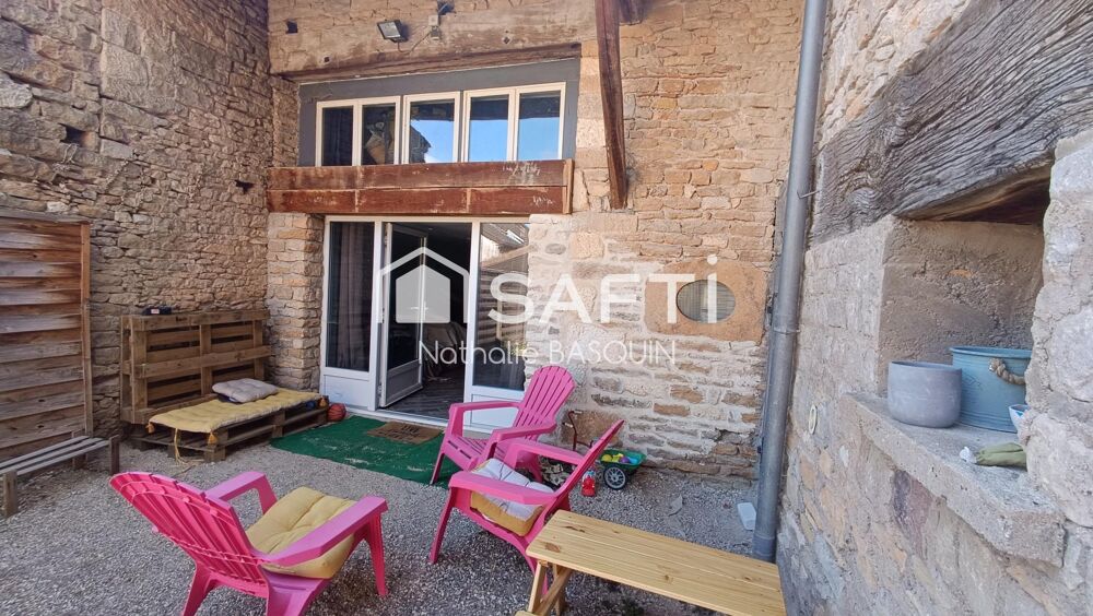 Côte Chalonnaise jolie maison de village en pierre avec extérieur