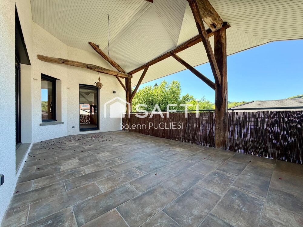 Vente Maison Maison rénovée de 153 m² avec suite parentale, garages et dépendance Sillans