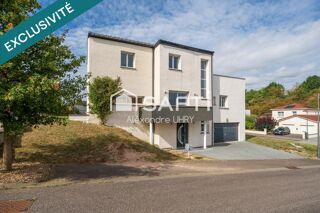  Maison à vendre 10 pièces 306 m²