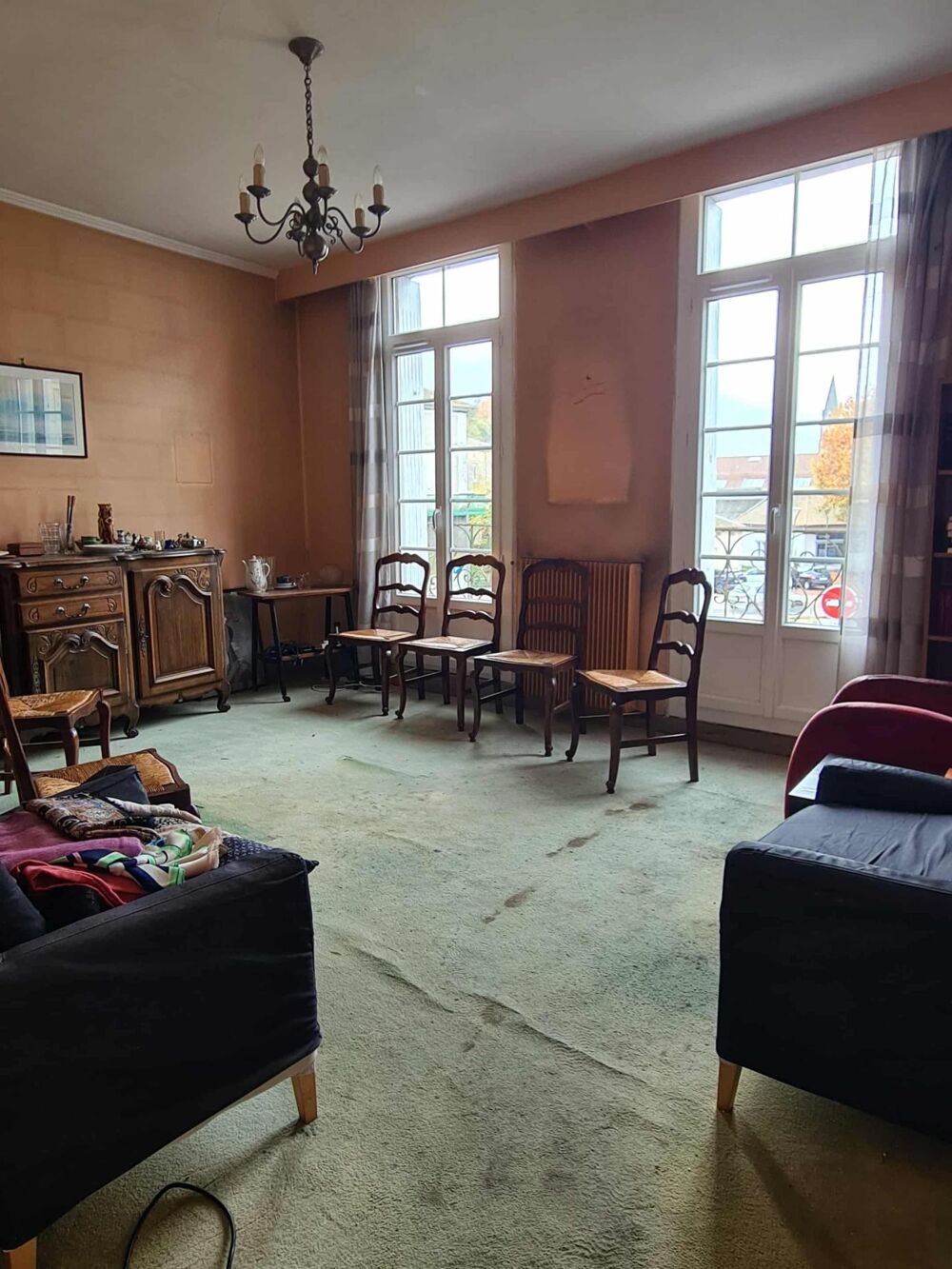 Vente Maison Maison de ville à renover de 140m2 au dessus d'un local de 50m2 Mussidan