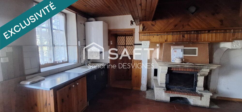 Vente Maison Longère à rénover avec dépendances et terrain clos La comelle