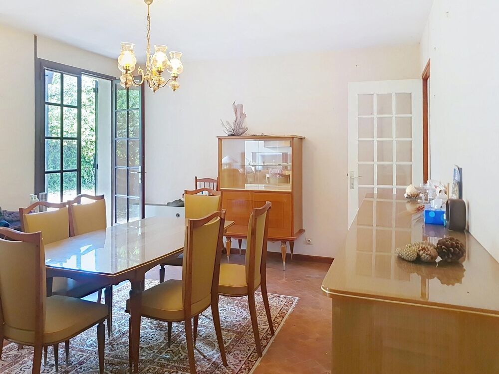 Grande maison T6 avec grand jardin