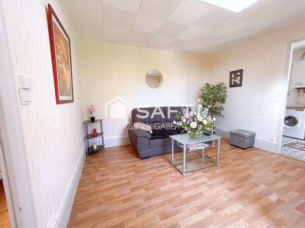 Appartement T2 meublé  Dijon Centre-ville  1er et dernier étage au calme