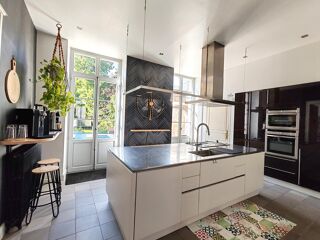  Maison � vendre 15 + pi�ces 395 m�