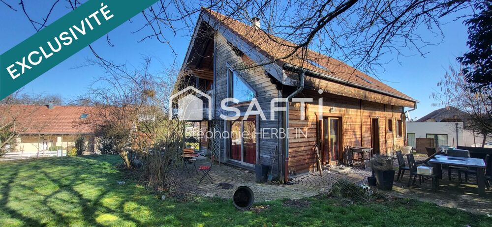 Maison de 177m2 , comprenant 3 chambres sur un terrain de 706m2
