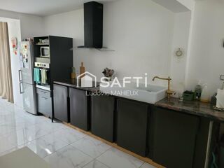  Maison � vendre 4 pi�ces 145 m�