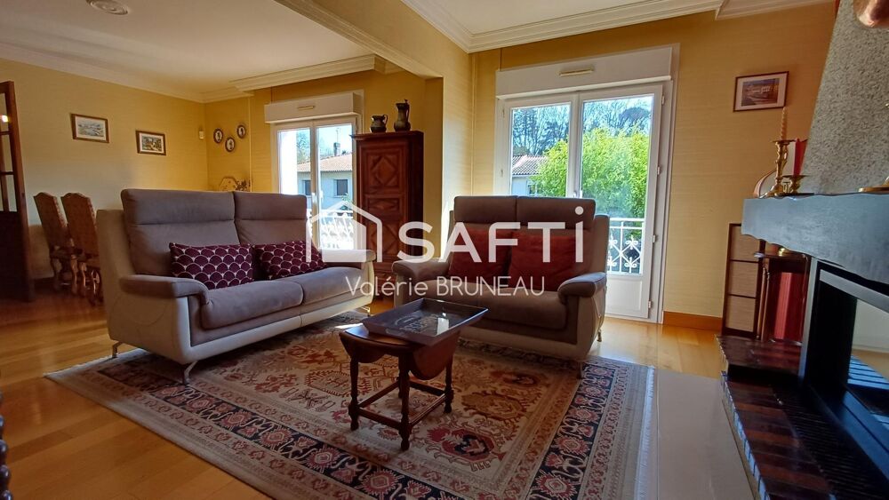 Vente Maison Maison familiale 145m2 avec jardin / 4 chbres / Garage Castres