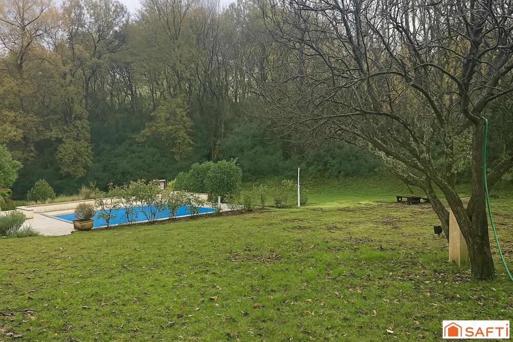 Propriété dexception,167 m² environ  Terrain 5 730 m²  7 pièces  4 chambres