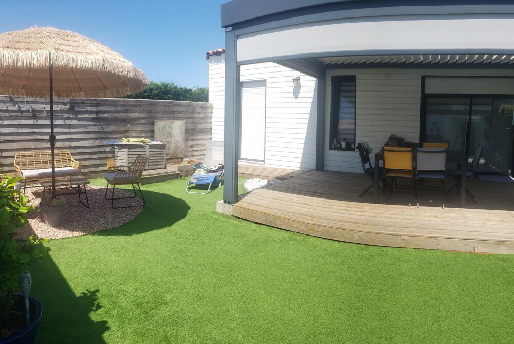 A la Guérinière, à 100 mètres de la plage, maison de plain pied de 97 m2 de surface habitable toute récente et une chambre indép