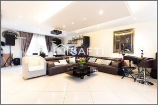  Maison  vendre 12 pices 222 m