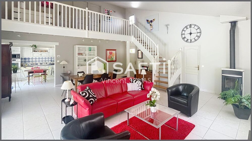 Vente Maison Maison et Emplacement Rare de 140 m² - 3Ch + Bureau - Piscine - Double Garage - Mouilleron le Captif Mouilleron-le-captif