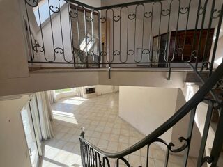  Maison à vendre 6 pièces 166 m²