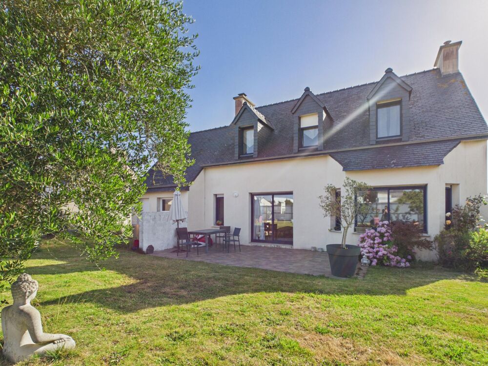 Maison familiale de 125 m²  4 chambres  Vie de plain-pied  Plouescat