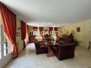  Maison à vendre 11 pièces 388 m²