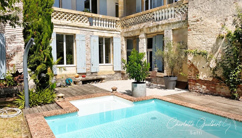 Maison de caractère  Piscine  À pied de toutes les commodités
