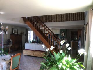  Maison � vendre 6 pi�ces 204 m�