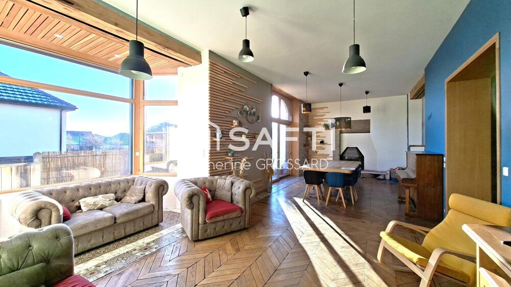 Maison de caractère Individuelle 300m² à Merville