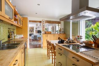  Maison � vendre 9 pi�ces 212 m�