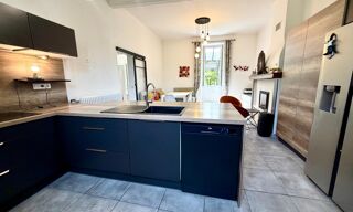  Maison à vendre 11 pièces 282 m²