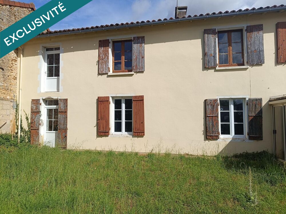 Maison de ville avec jardin , travaux à prévoir
