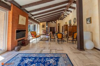 Vente Maison Saint-Orens : 348 m², volumes rares et piscine Saint-orens-de-gameville