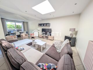  Maison à vendre 8 pièces 200 m²