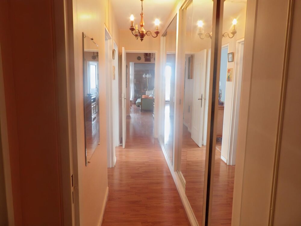 Vente Appartement Appartement 3 pièces de 65 m² –  Lumineux avec balcon Montreuil