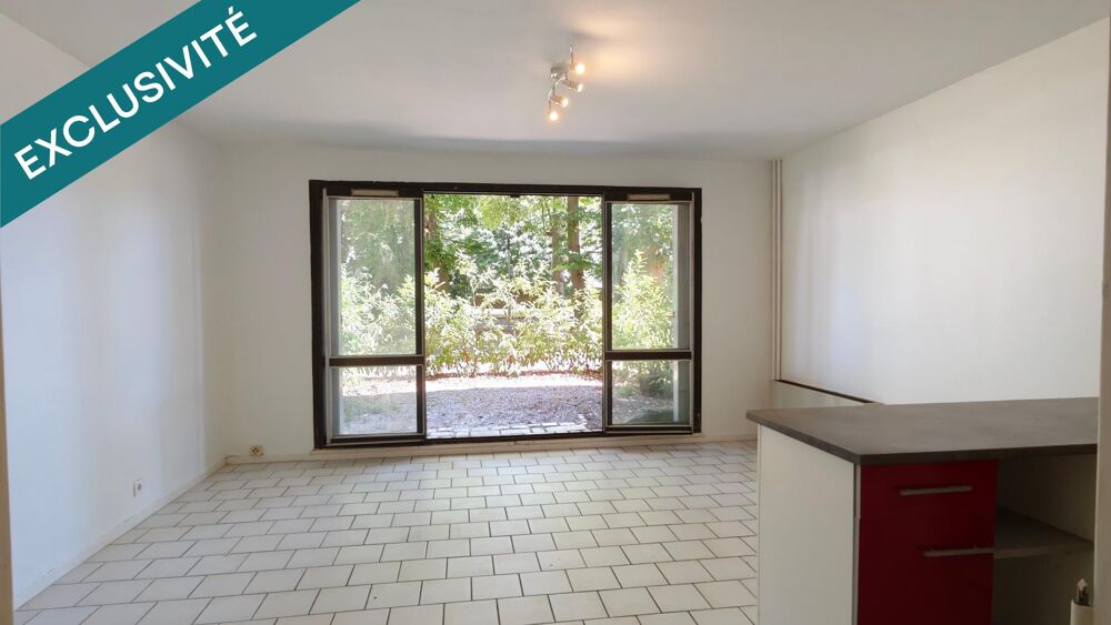 Studio de 30 m² en rez-de-chaussée avec extérieur privatif